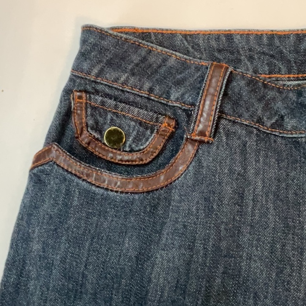 A.Z.I Cropped Jeans With Faux Leather Trim - Picture 5 of 8